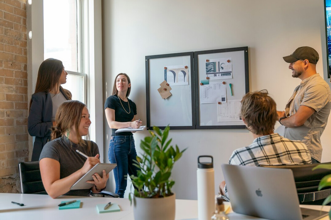 group discussion in coding course